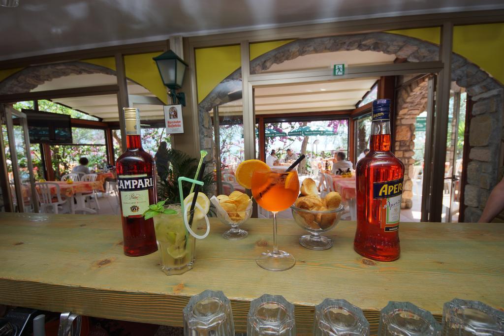 Hotel Augusta Garni Limone sul Garda Exterior photo